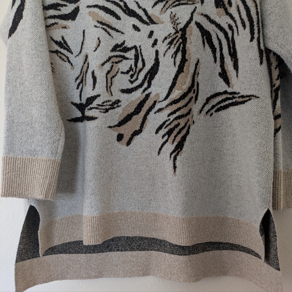 Chico's Tiger Geometric Sweater Cream Tan V Neck Animal Print Boho Womens sz L - Picture 6 of 13
